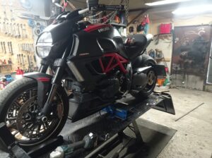 Diavel